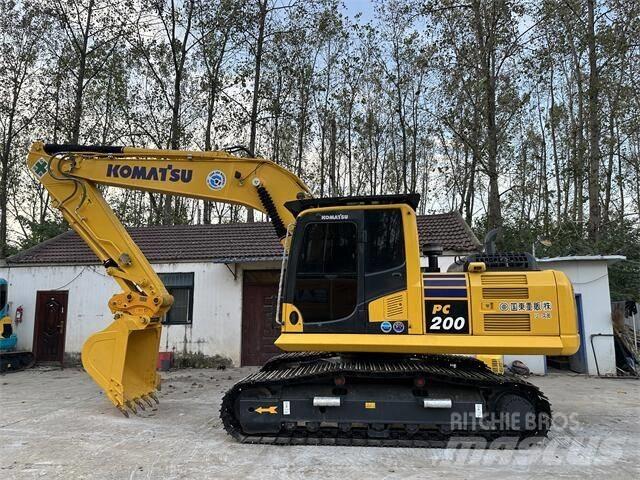 Komatsu PC200-8 Bagri goseničarji