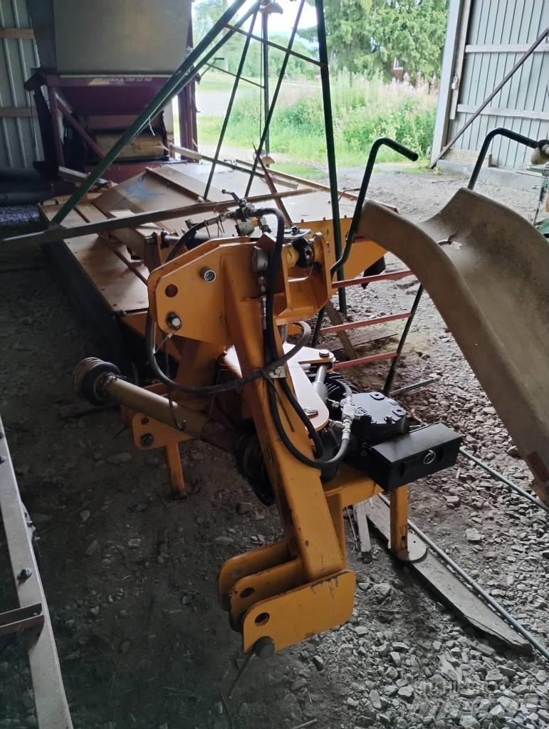 Elho Arrow NM 3200 Diskaste kosilnice