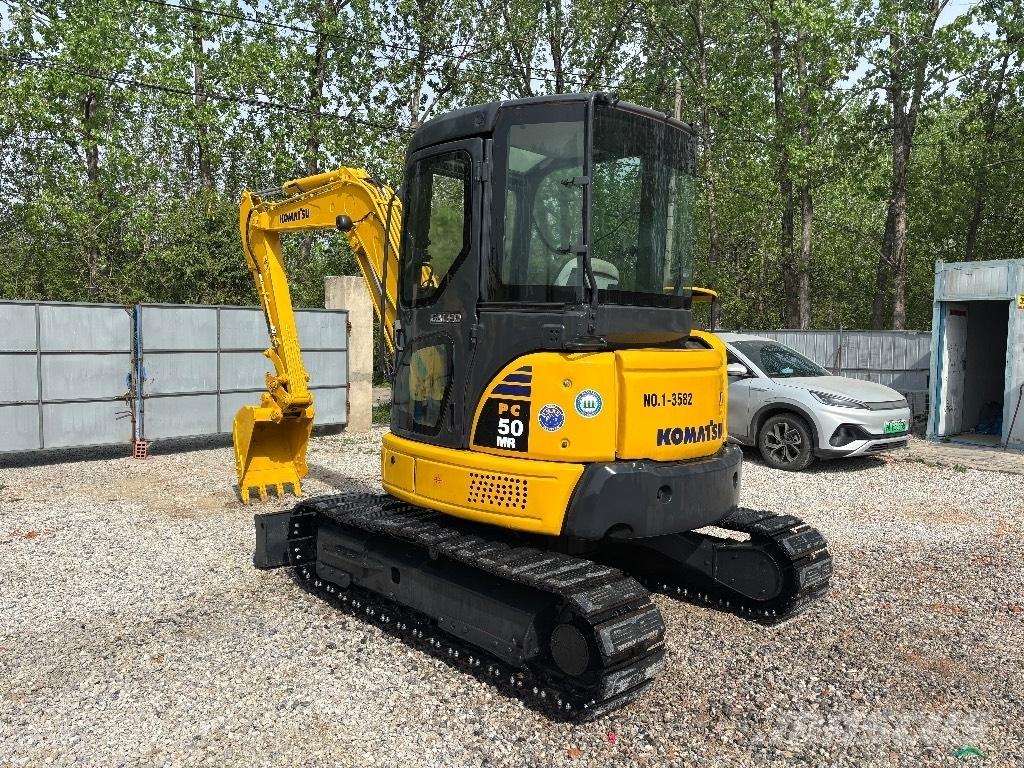 Komatsu PC 50 Mini bagri <7t