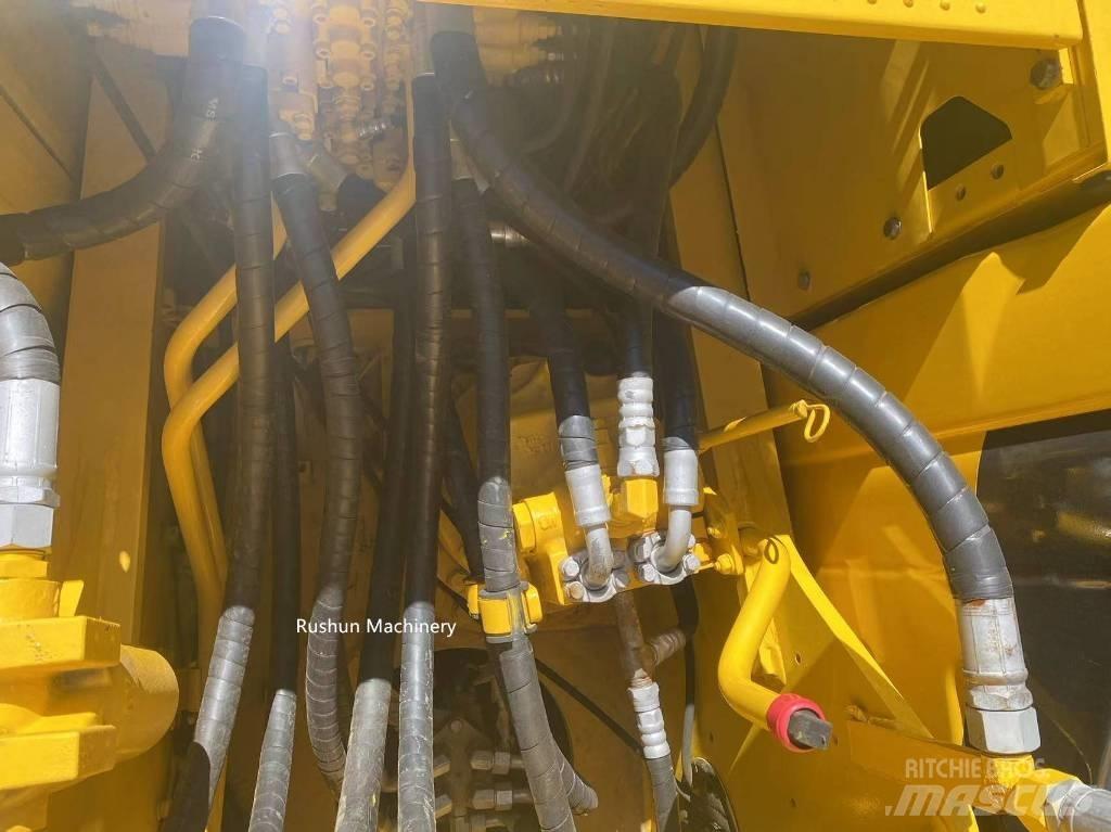 Komatsu PC 200 Midi bagri 7t – 12t
