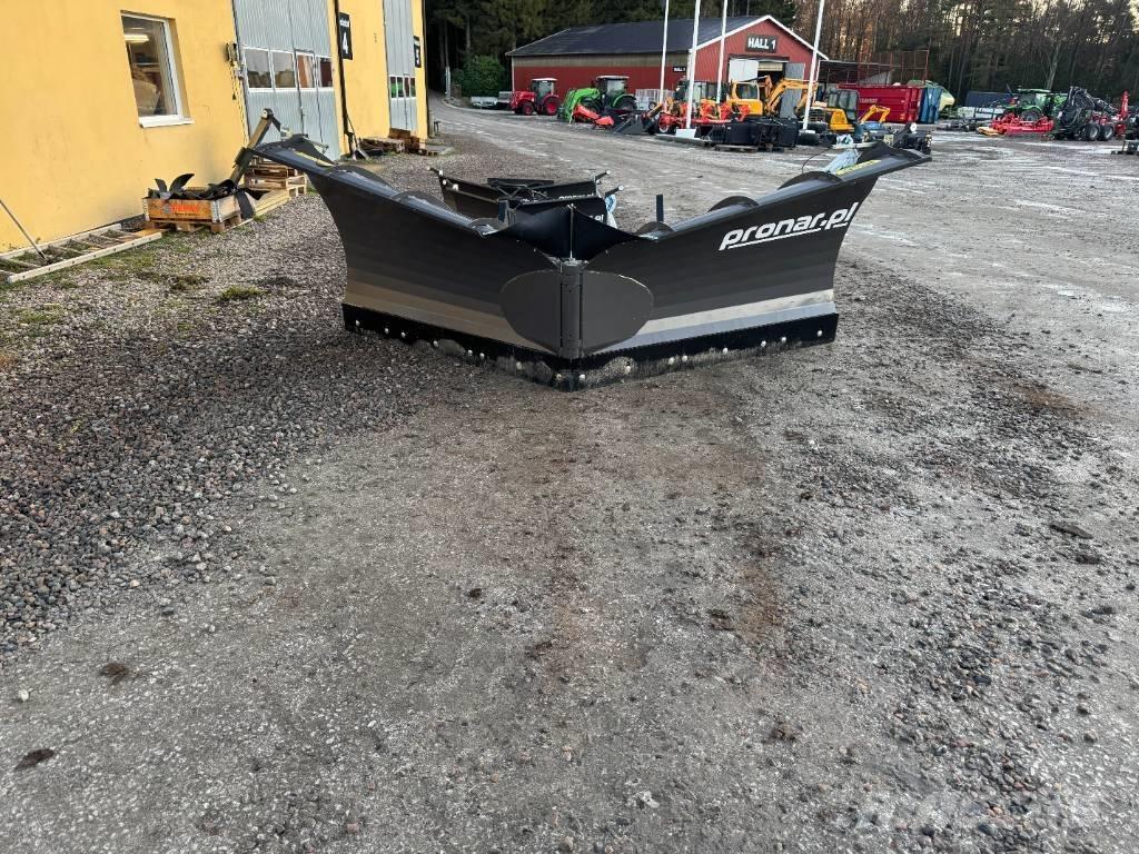Pronar PUV 4000 M HD Snežne deske in plugi