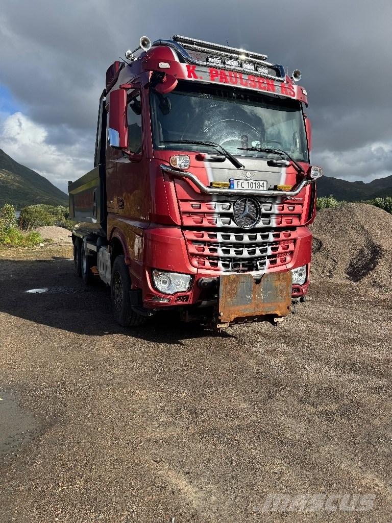 Mercedes-Benz Arocs Kiper tovornjaki