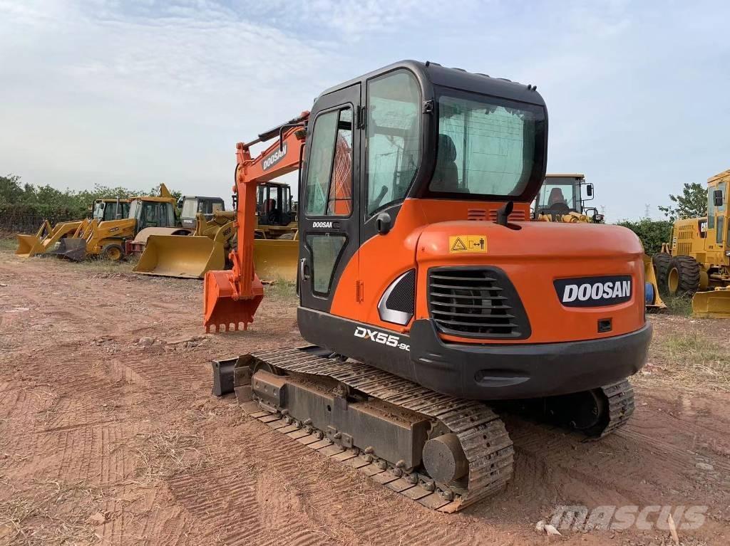 Doosan DX 55 Mini bagri <7t