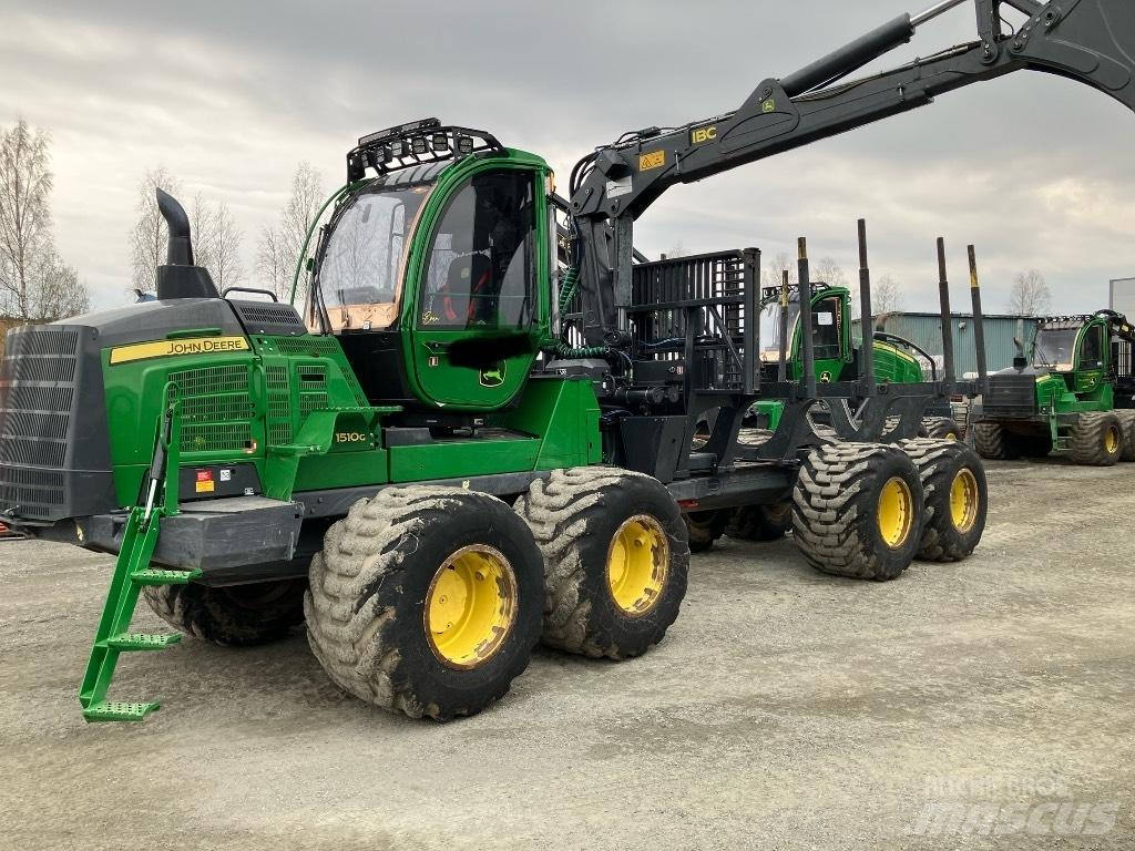 John Deere 1510G Forwarderji