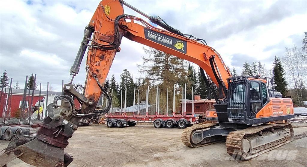 Doosan DX300 LC-7 Bagri goseničarji