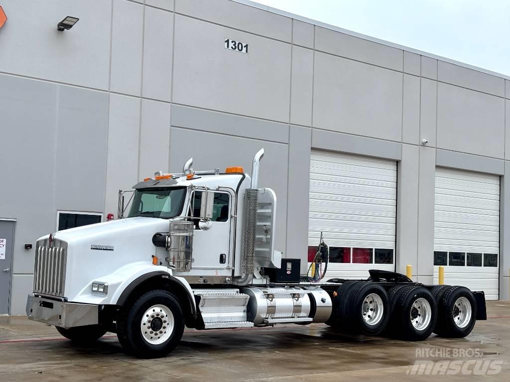 Kenworth T 800 Vlačilci