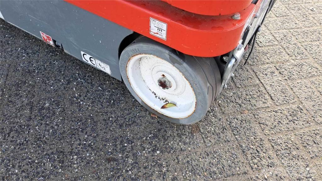 SkyJack SJ16 Druga dvigala in dvižne ploščadi