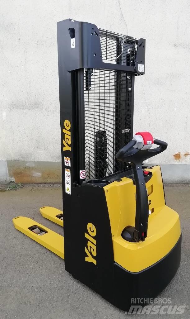 Yale MS12 Ročni električni viličar