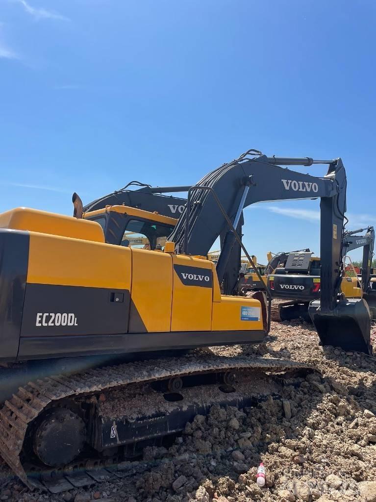 Volvo EC200 Bagri goseničarji