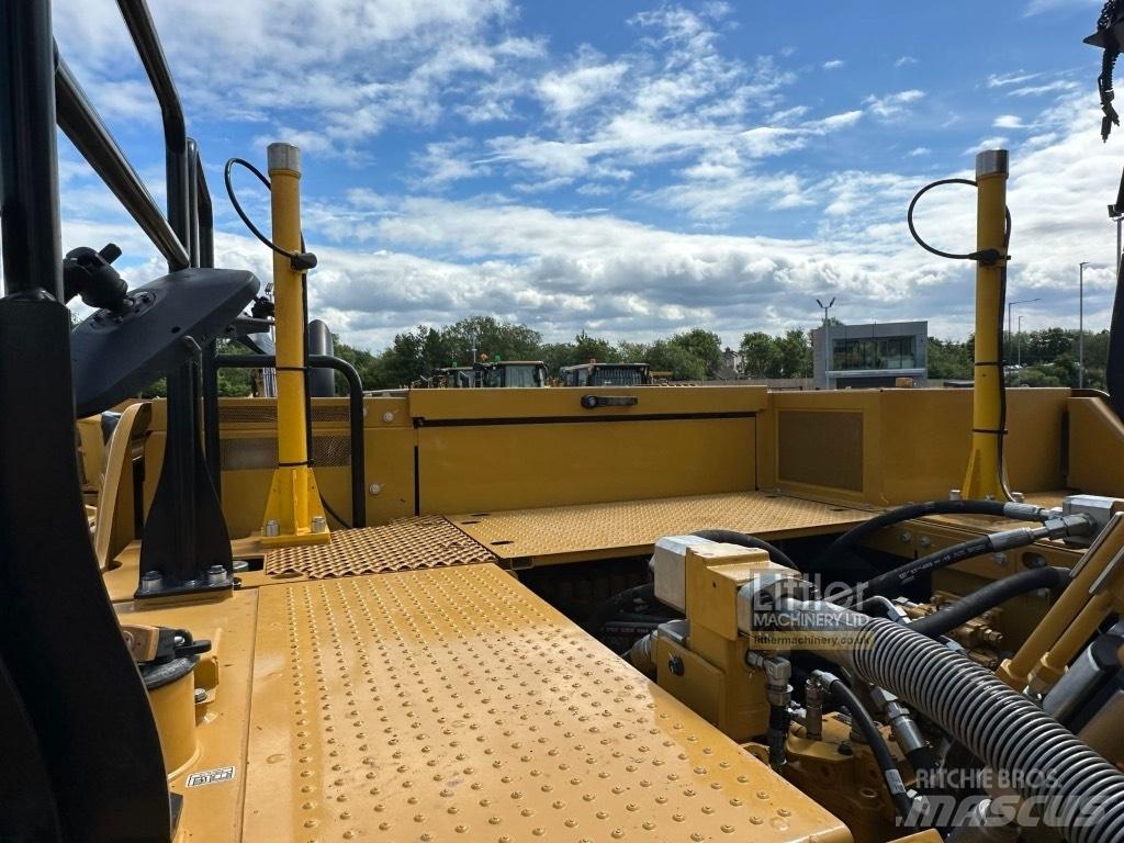 CAT 340 Bagri goseničarji