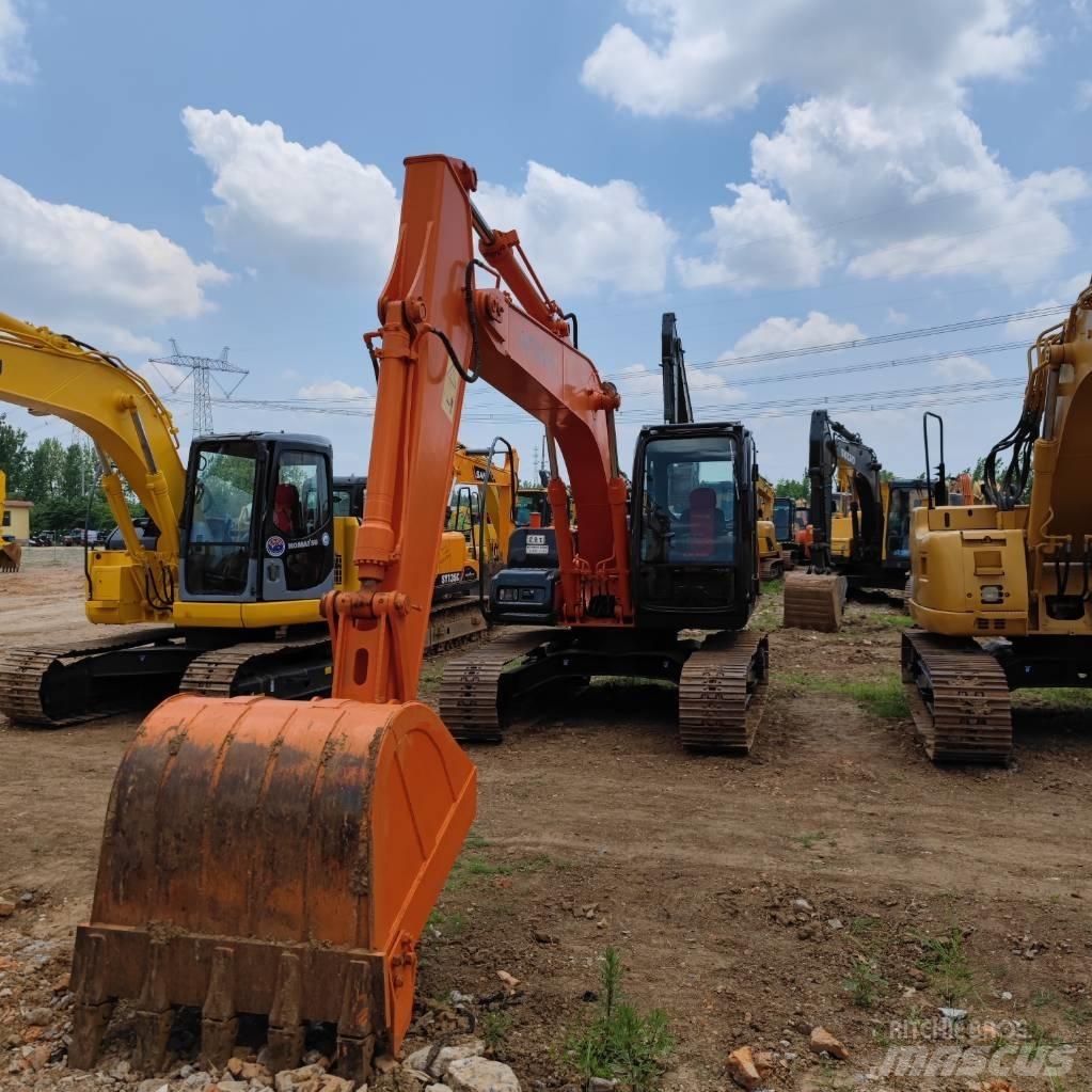 Hitachi ZX 120 Bagri goseničarji