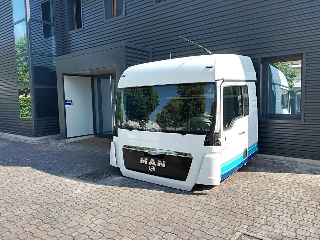 MAN TGX XLX EURO 5 Kabine in notranjost