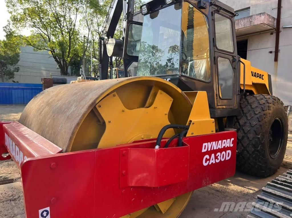 Dynapac CA 30 D Enojni valjarji