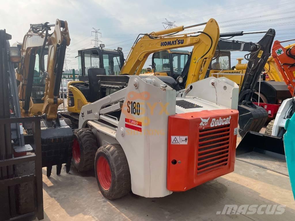 Bobcat S180 Skid steer mini nakladalci
