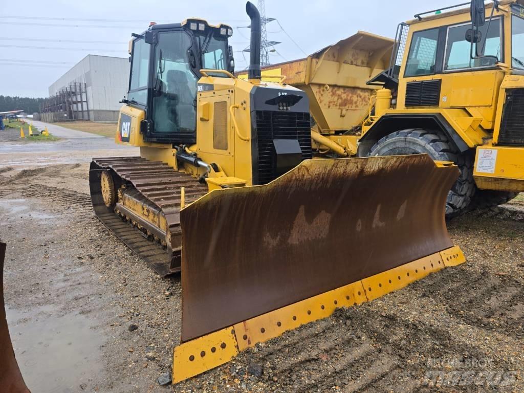CAT D 6 K 2 LGP Buldožerji goseničarji