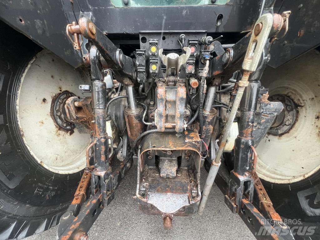 Valtra M 150-4 Traktorji