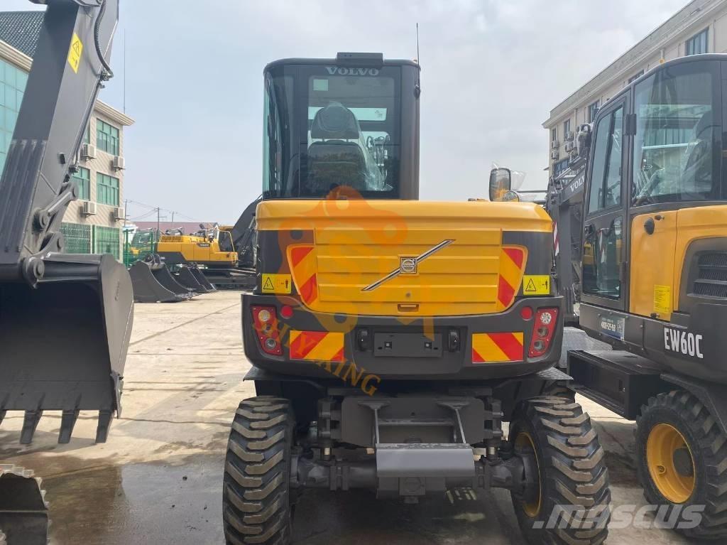 Volvo EW 60w vs Bagri goseničarji