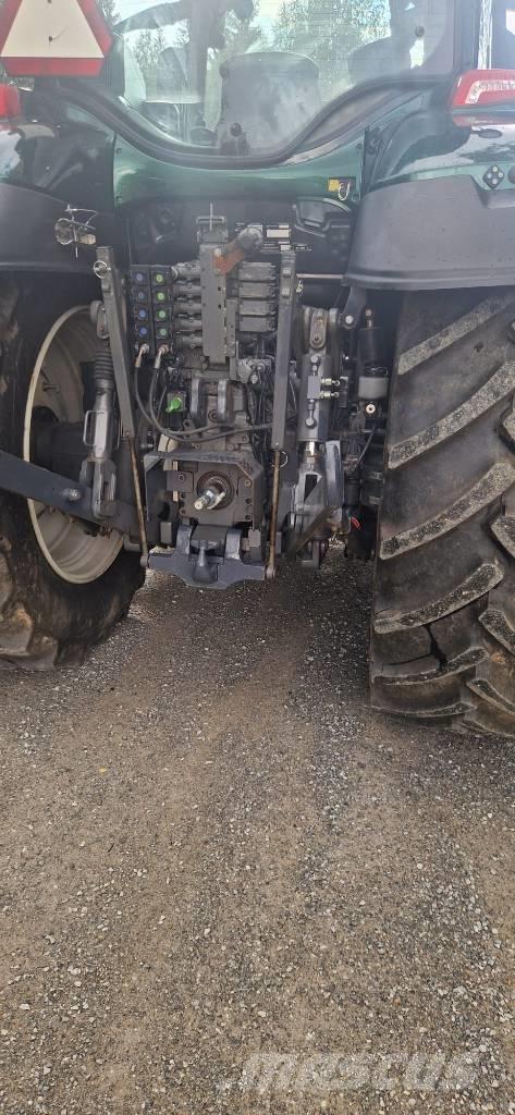Valtra T194 versu Traktorji