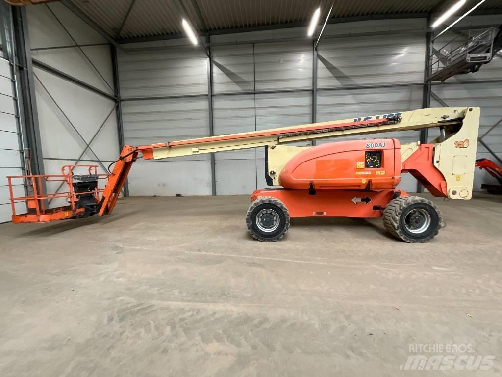 JLG 800 AJ Zglobne dvižne ploščadi