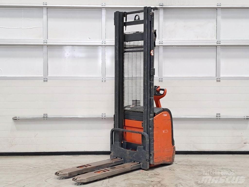 Linde L14 Ročni električni viličar