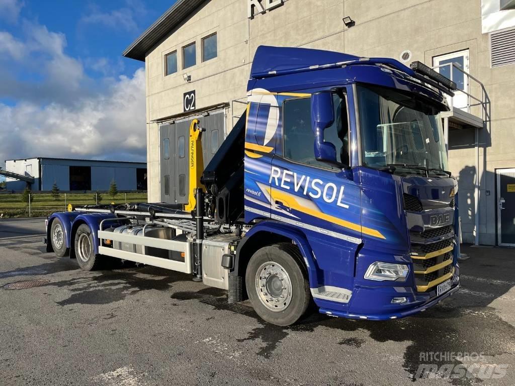 DAF XD 450 FAN Tovornjaki z žerjavom