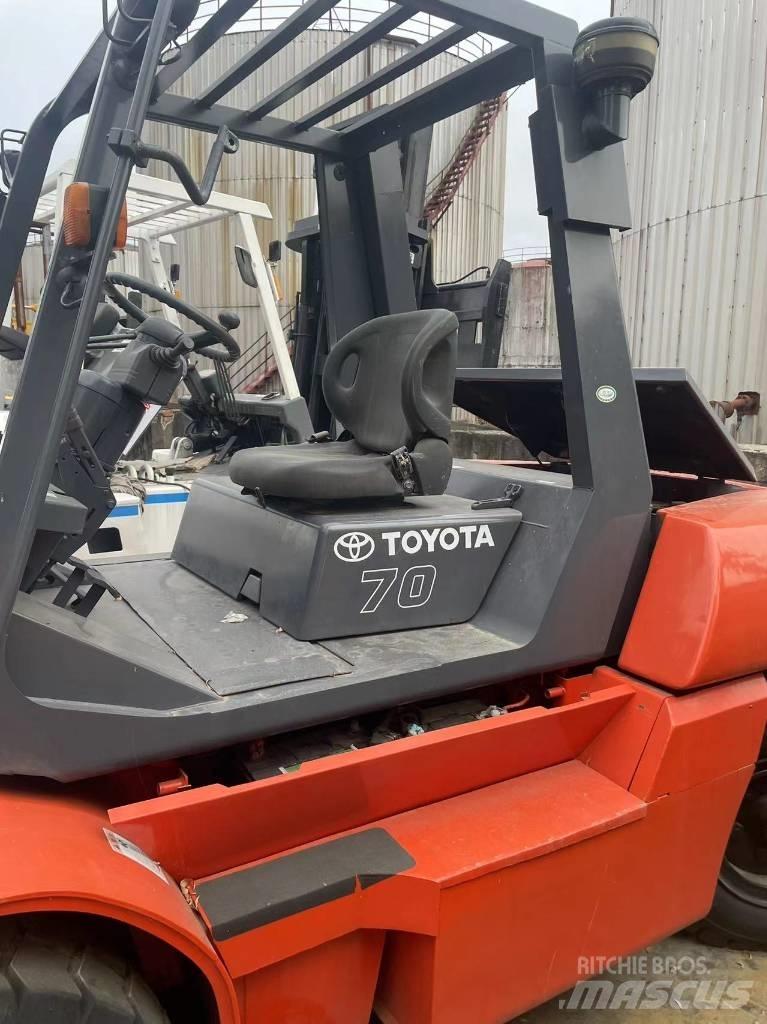 Toyota 7 Ton Dizelski viličarji
