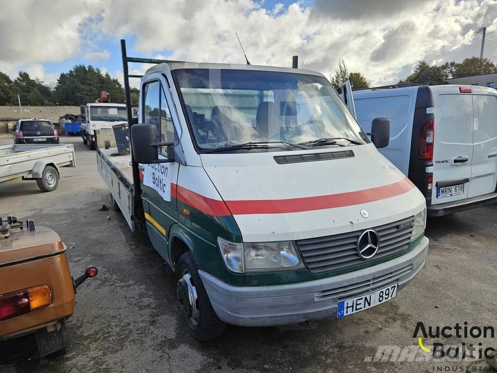 Mercedes-Benz 408 Prekucniki