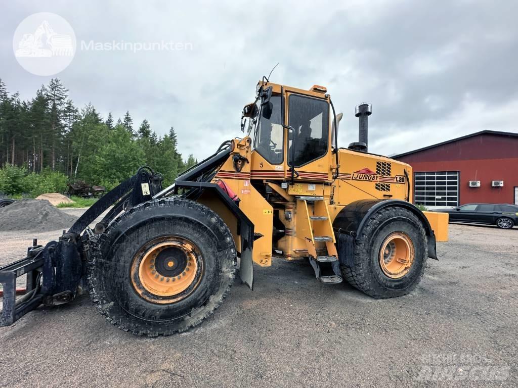 Ljungby L 20 Kolesni nakladalci
