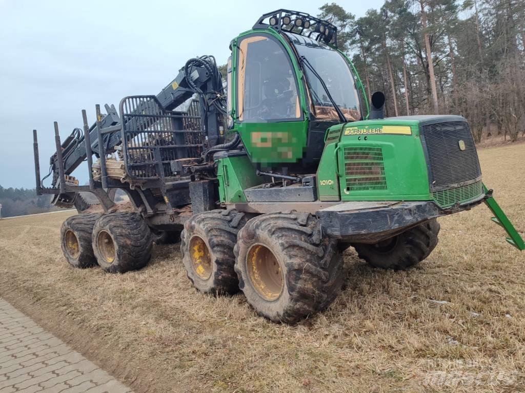John Deere 1010 E Forwarderji