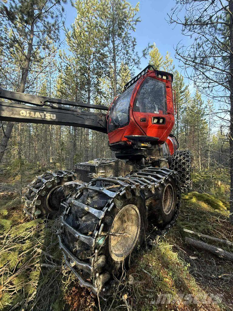 Komatsu 901 Harvesterji