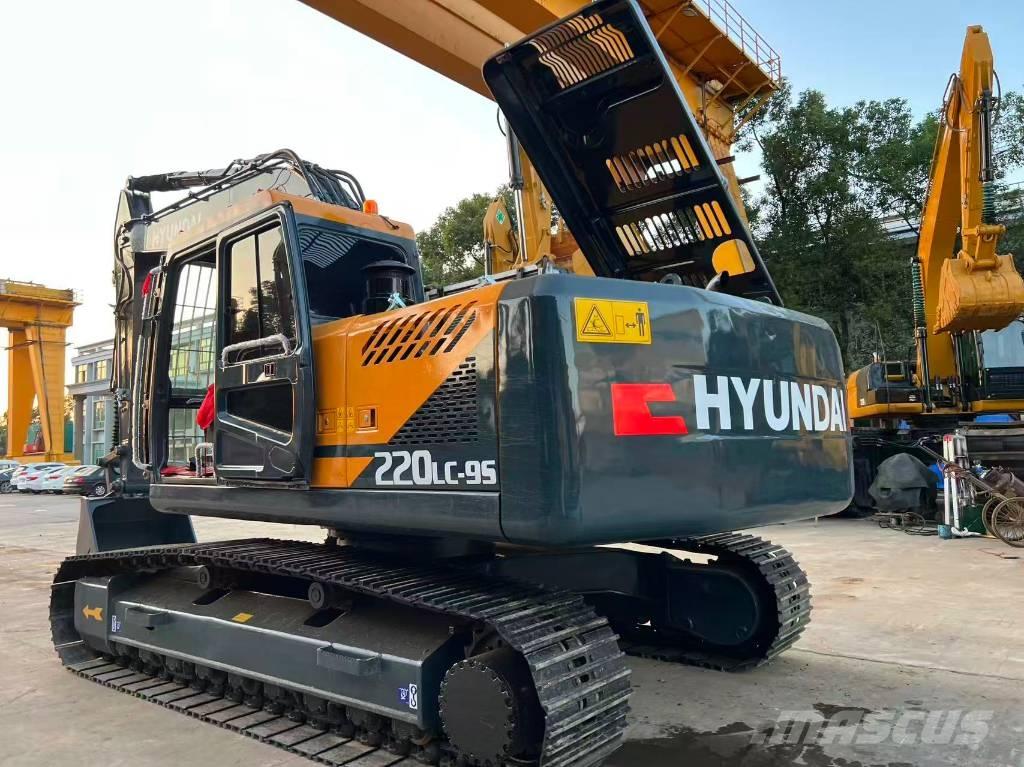 Hyundai R220LC-9S Midi bagri 7t – 12t