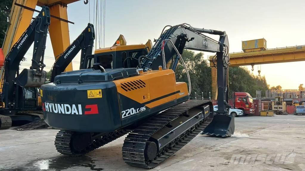 Hyundai R220LC-9S Midi bagri 7t – 12t