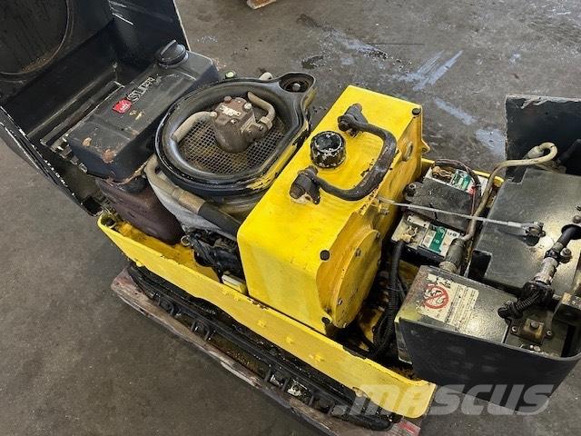 Bomag BPH80/65 Kompaktorji tal