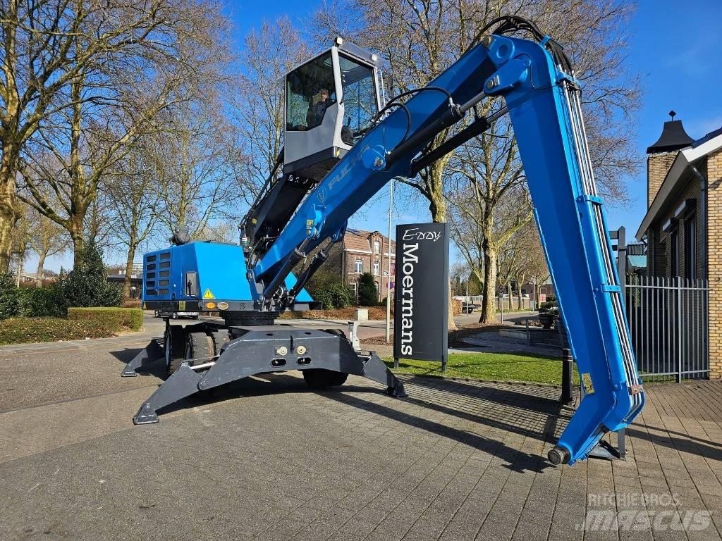 Fuchs MHL 320 Bagri za prekladanje primarnih/sekundarnih surovin