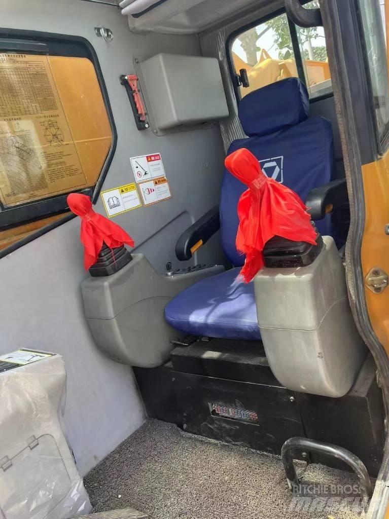 XCMG QY70KC Rabljeni žerjavi za vsak teren