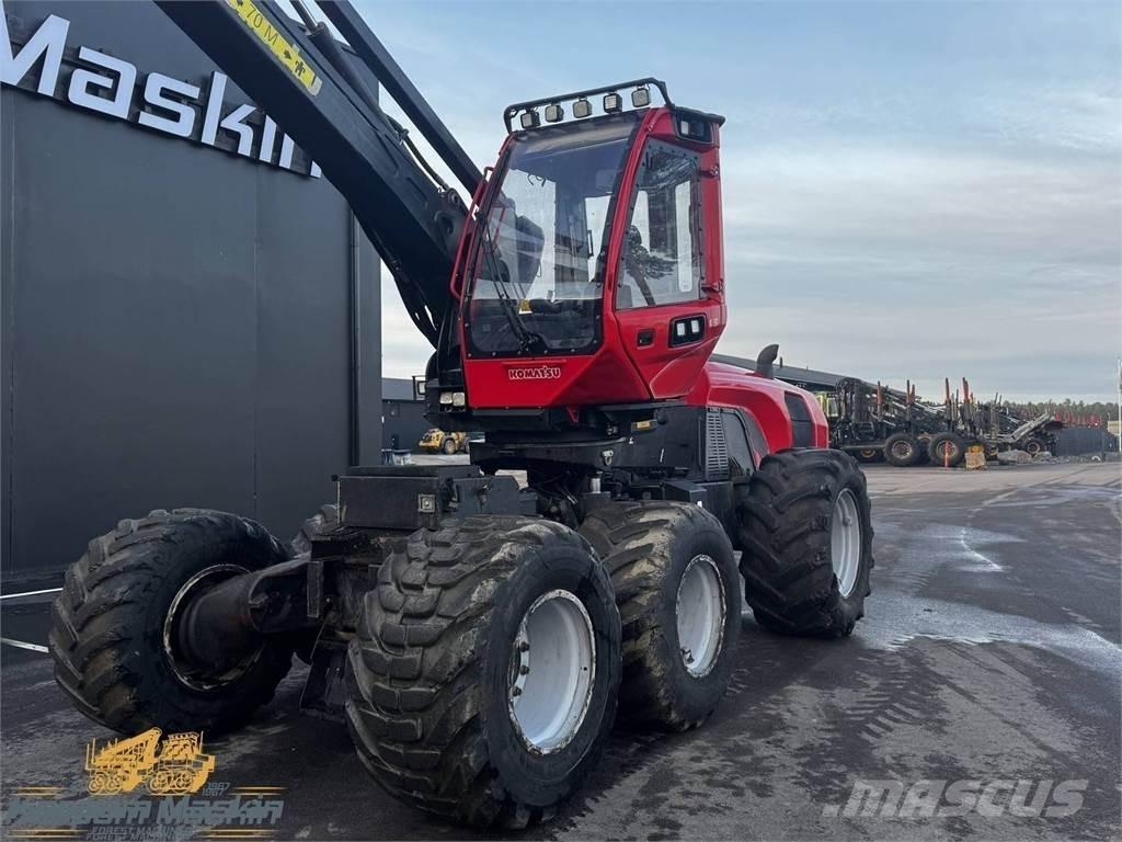 Komatsu 911 Harvesterji