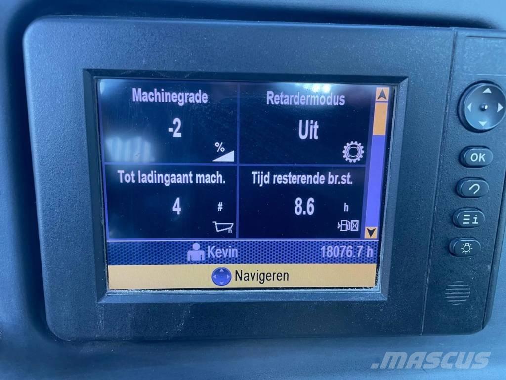 CAT 740B Zglobni demperji