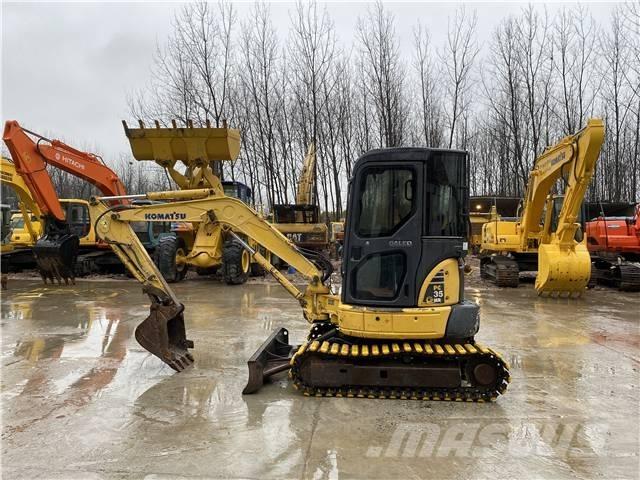 Komatsu PC35MR-2 Bagri goseničarji