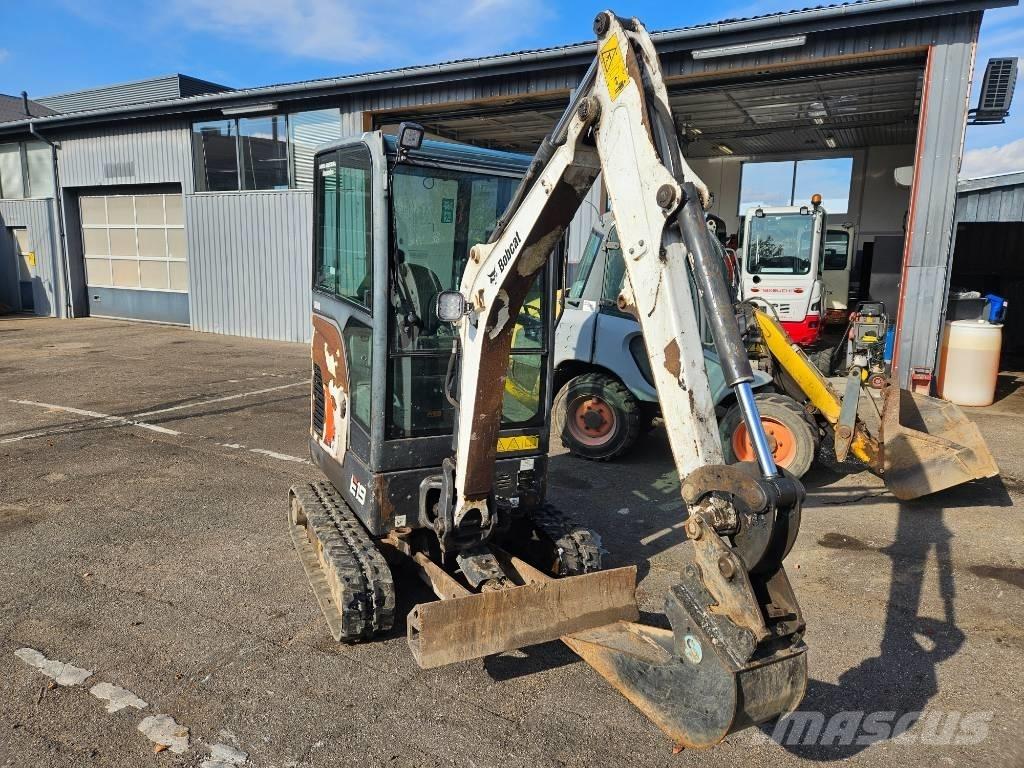 Bobcat E 19 Mini bagri <7t