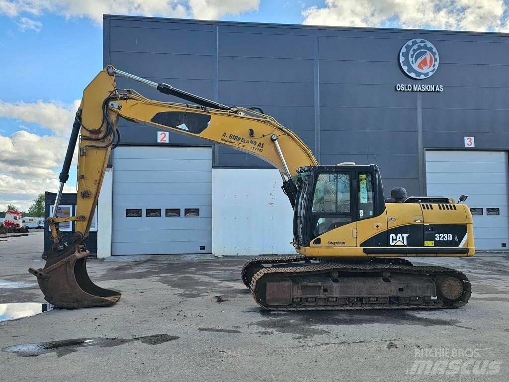 CAT 323 D L Bagri goseničarji