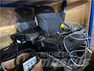 Fendt MT Cloth Seat Druga oprema za traktorje