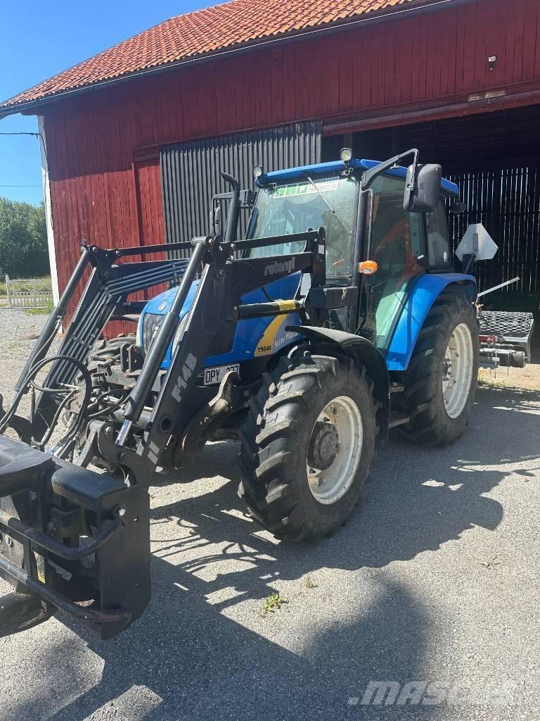 New Holland T 5040 Traktorji