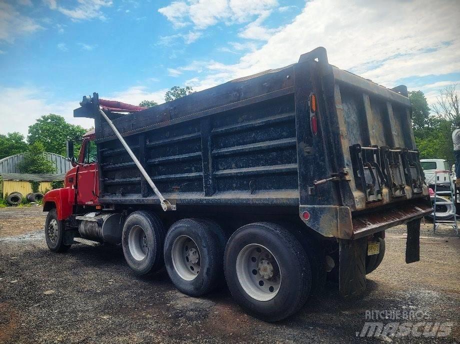 Mack CH613 Kiper tovornjaki