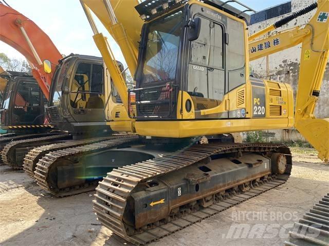 Komatsu PC 220-8 Bagri goseničarji