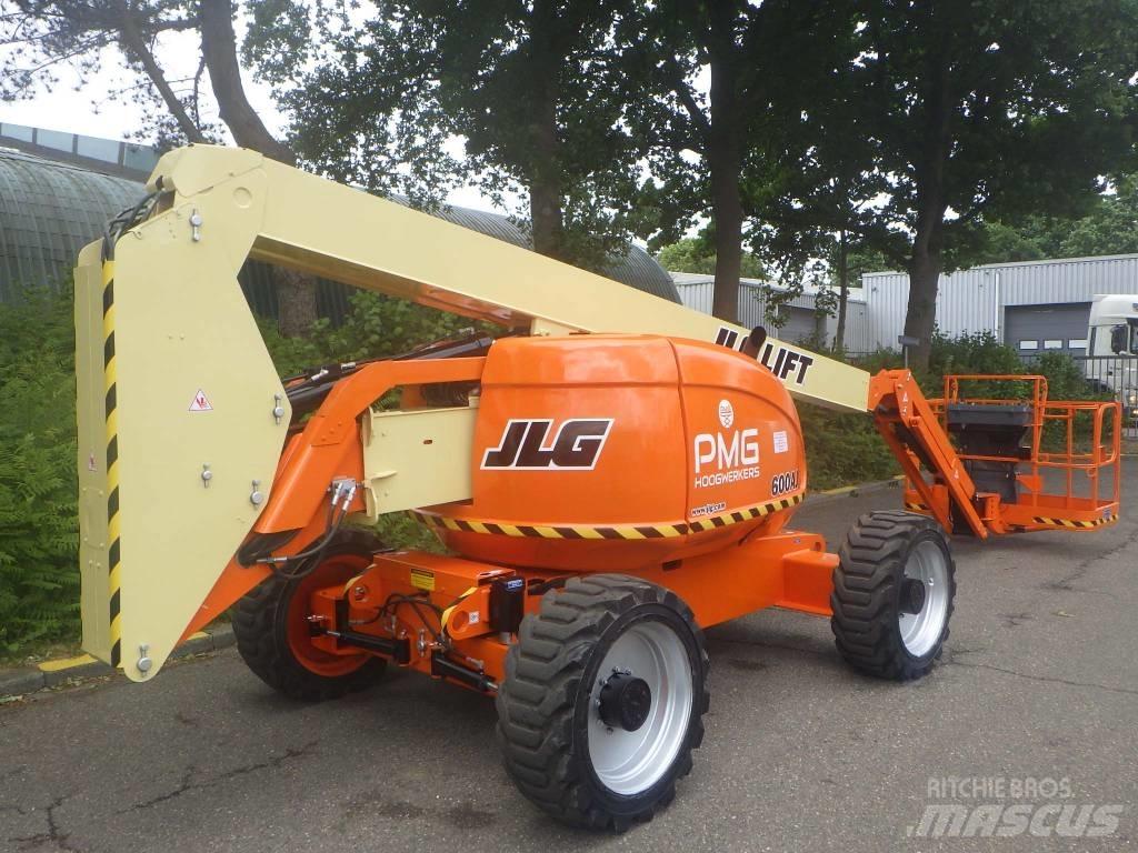 JLG 600AJ Zglobne dvižne ploščadi