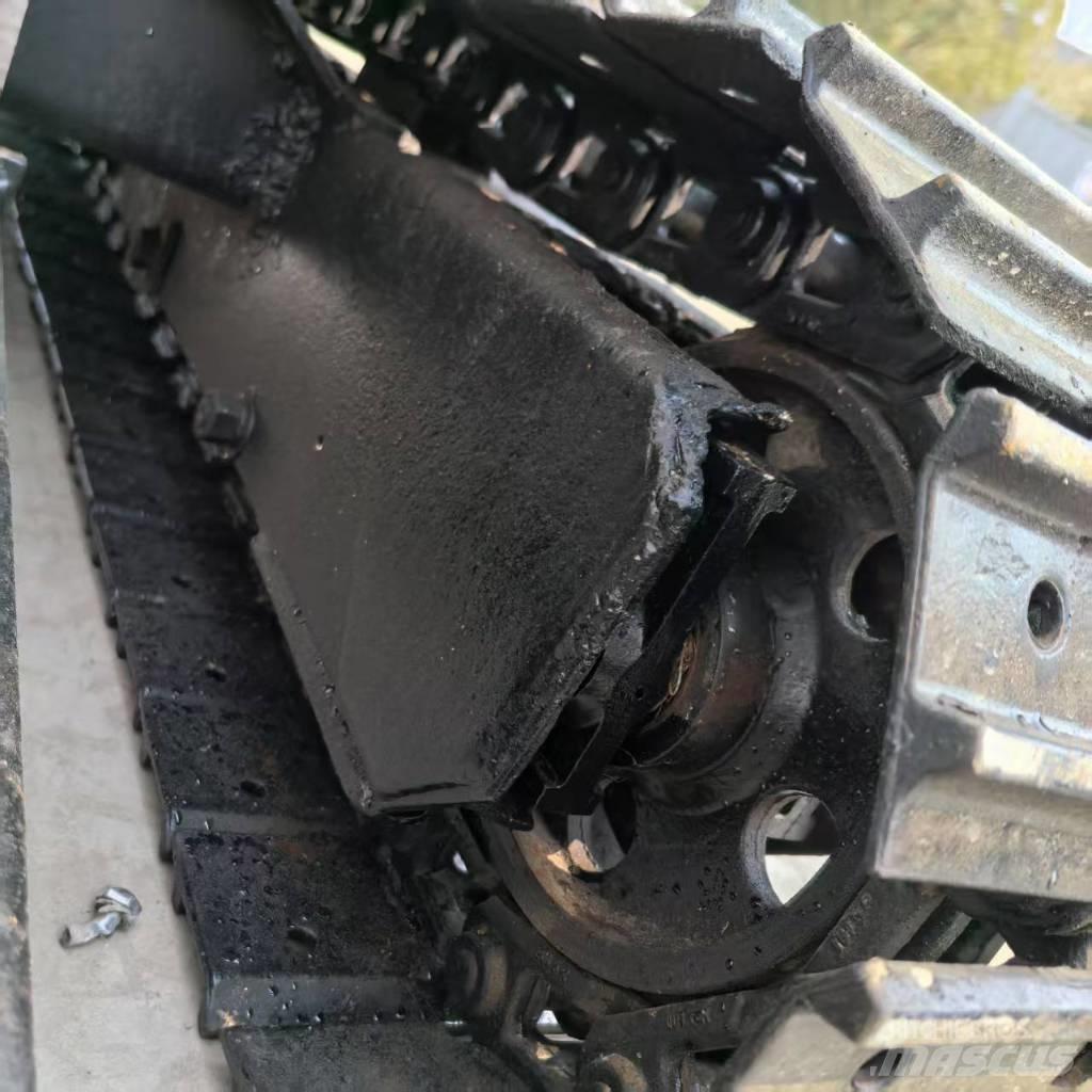 Bobcat 331 Mini bagri <7t