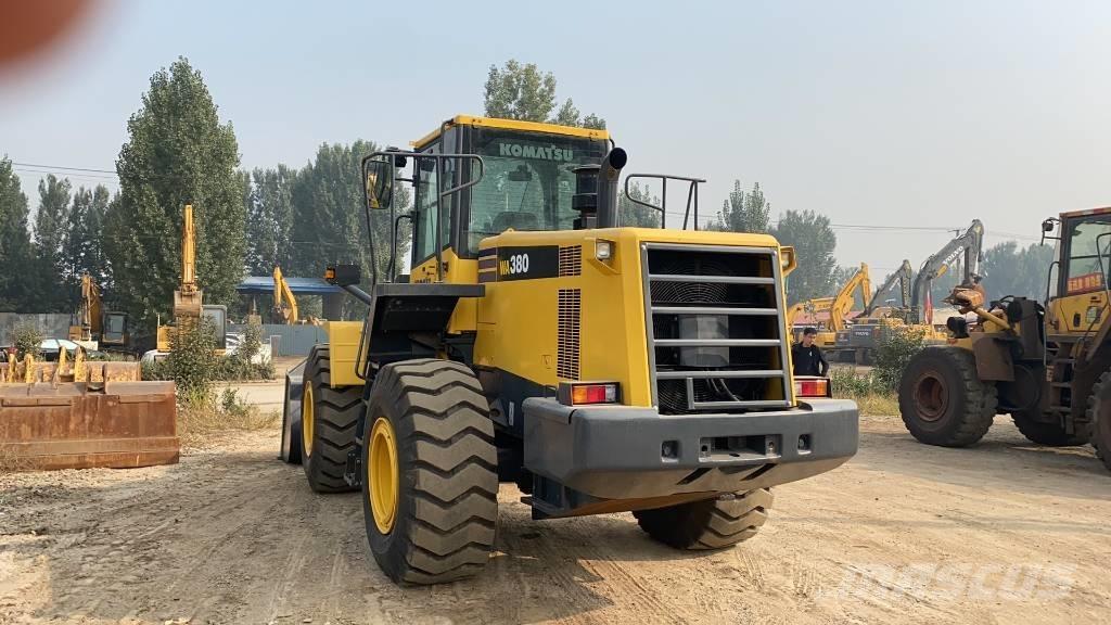 Komatsu WA 380-6 Kolesni nakladalci