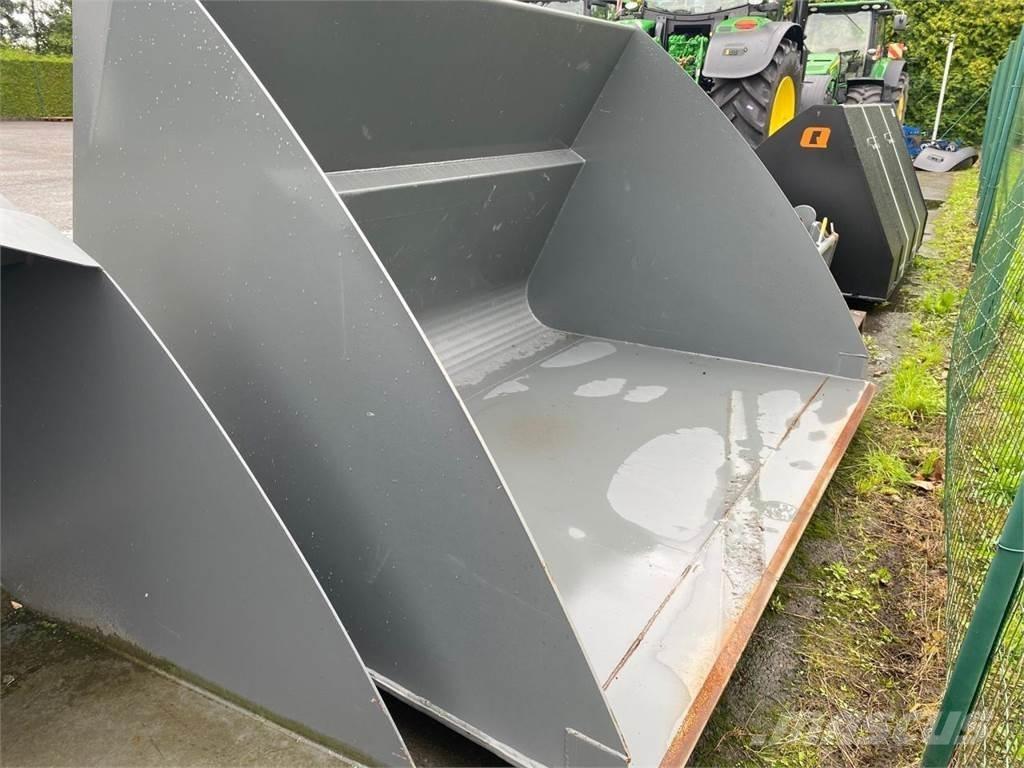Kramer 2500 mm Priključki za čelni nakladalec