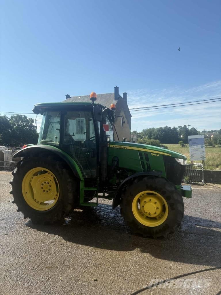 John Deere 5115M Traktorji