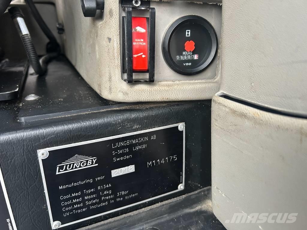 Ljungby L 18 Kolesni nakladalci